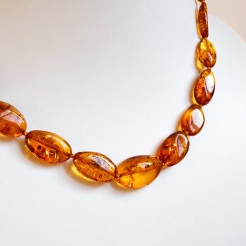 Shiny Brown Amber Necklace