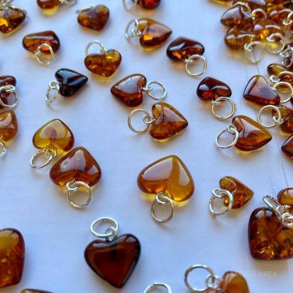 baltic amber wholesale Hearts of Baltic amber