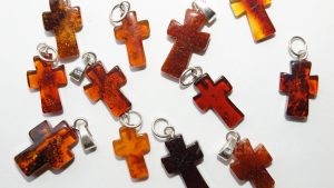 Various crosses of Baltic amber wholesale