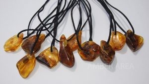 Wholesale of Baltic amber pendants