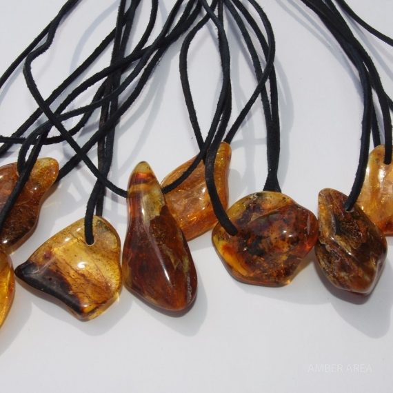 Wholesale of Baltic amber pendants